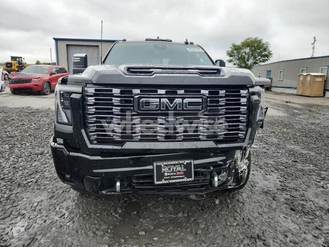 Photo 7 of 2025 GMC SIERRA K3500 DENALI ULTIMATE N/A (VIN 1GT4UYEY6SF258977)