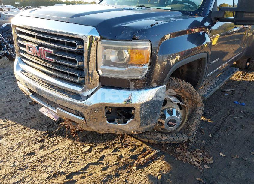 Photo 6 of 2015 Gmc Sierra 3500HD SLT (VIN 1GT513C86FZ106687)