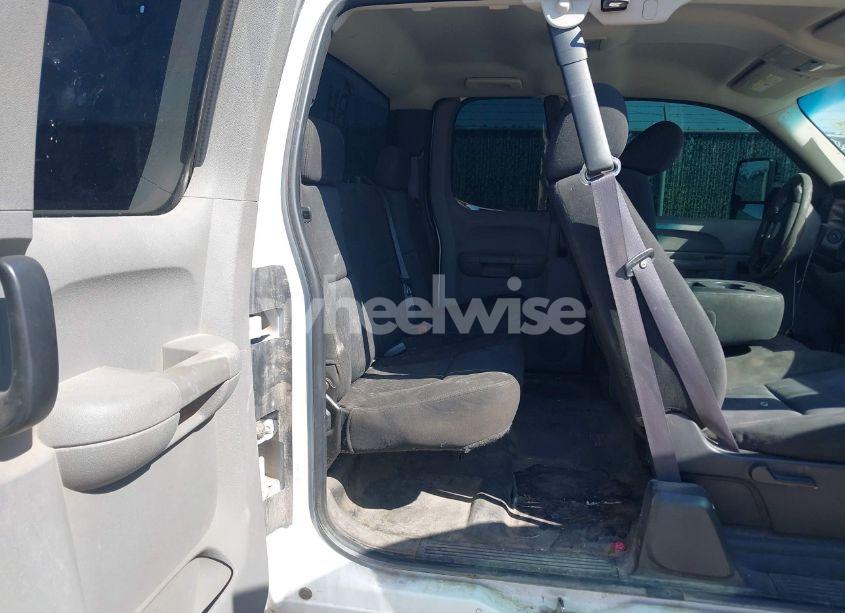 Photo 7 of 2011 Gmc Sierra 3500HD WORK TRUCK (VIN 1GT522CG9BZ277409)