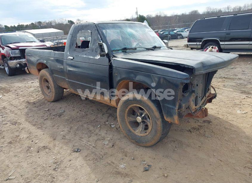 1988 Gmc S TRUCK S15 (VIN 1GTBS14E3J2532573) main photo