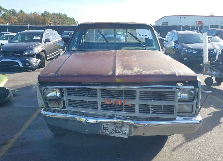 Photo 12 of 1984 Gmc C1500 (VIN 1GTCC14D7EF700495)