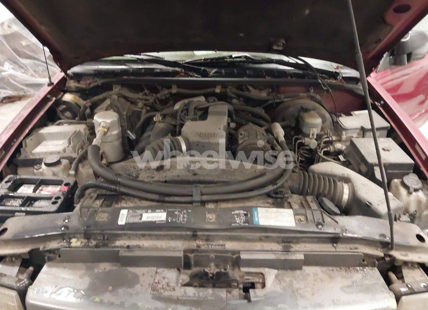 Photo 10 of 1998 Gmc Sonoma SL (VIN 1GTCS1441WK525558)