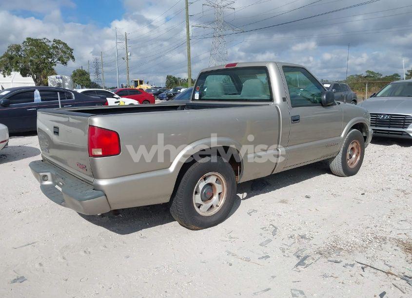 Photo 4 of 1999 Gmc Sonoma SL (VIN 1GTCS144XX8502911)