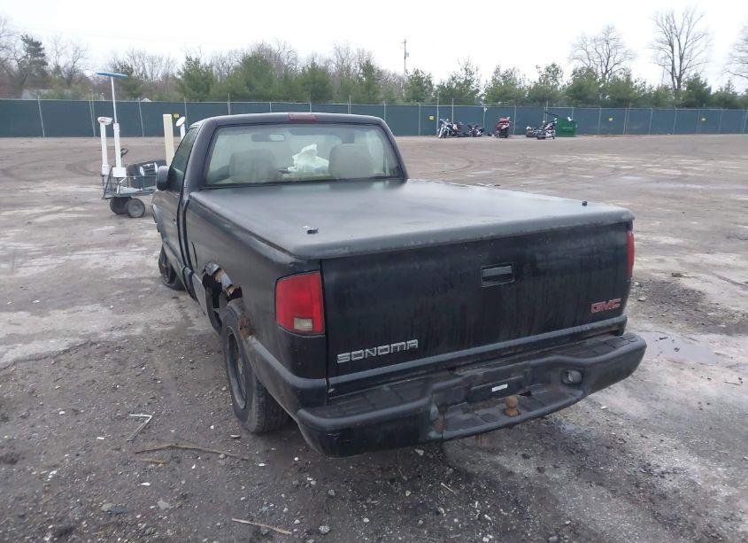 Photo 3 of 2002 Gmc Sonoma SL (VIN 1GTCS145428158199)