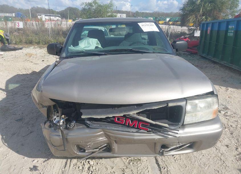 Photo 12 of 2002 Gmc Sonoma SL (VIN 1GTCS145528205952)