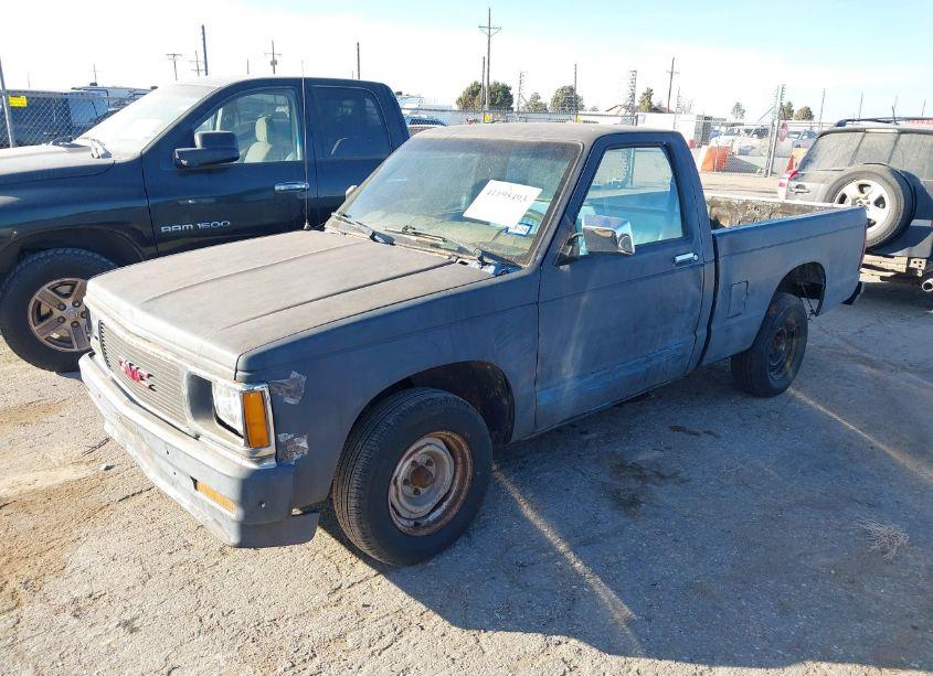 Photo 2 of 1984 Gmc S TRUCK S15 (VIN 1GTCS14B0E8528025)