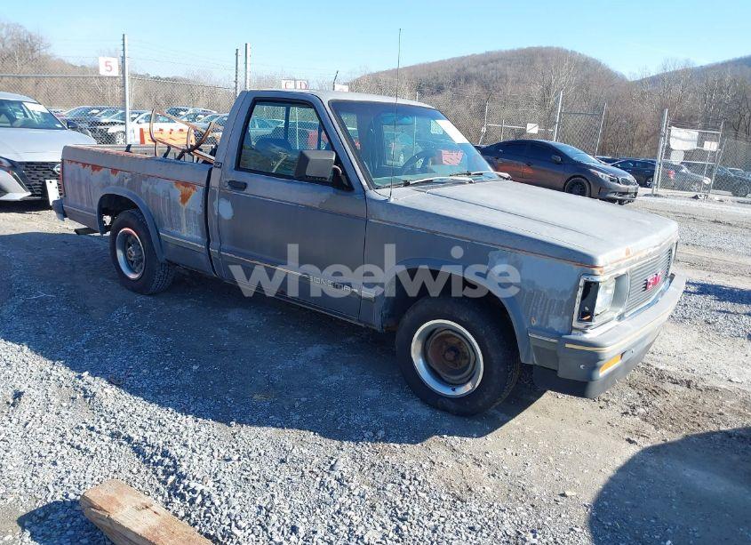 1993 Gmc Sonoma N/A (VIN 1GTCS14R7P0518901) main photo