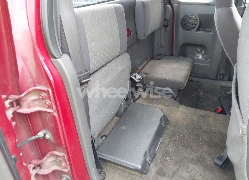 Photo 8 of 2005 Gmc Canyon SLE (VIN 1GTCS198558131522)