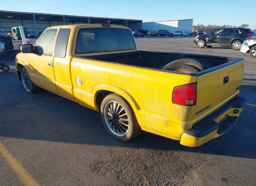 Photo 3 of 2003 Gmc Sonoma SLS (VIN 1GTCS19H438134425)