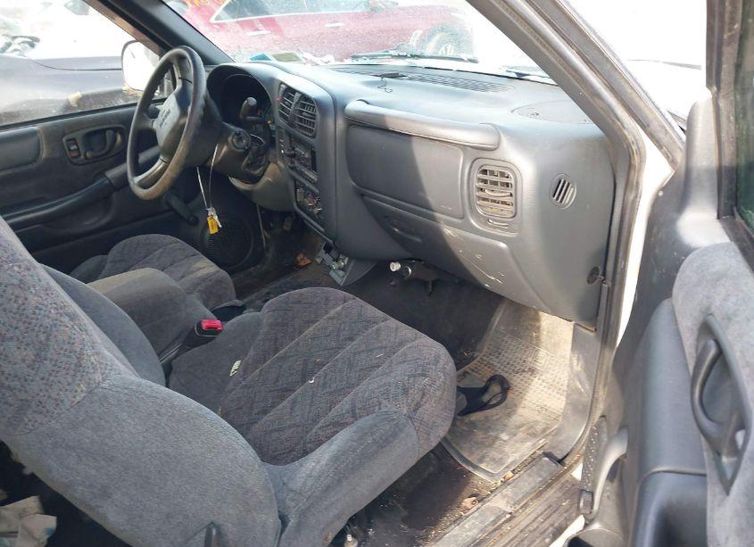 Photo 5 of 2000 Gmc Sonoma SLS (VIN 1GTCS19W1Y8120987)