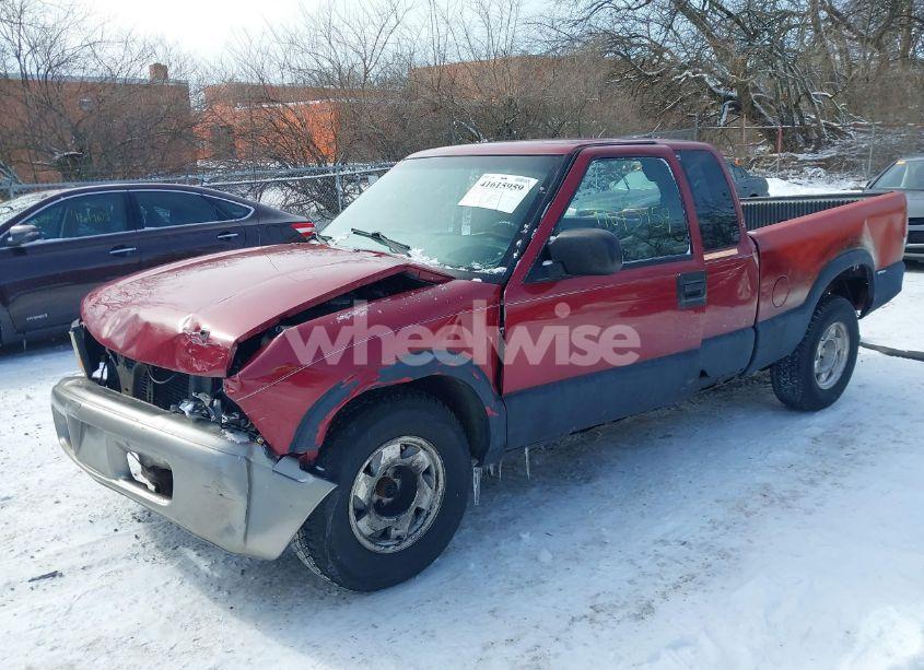 Photo 2 of 2002 Gmc Sonoma SLS (VIN 1GTCS19W228217168)