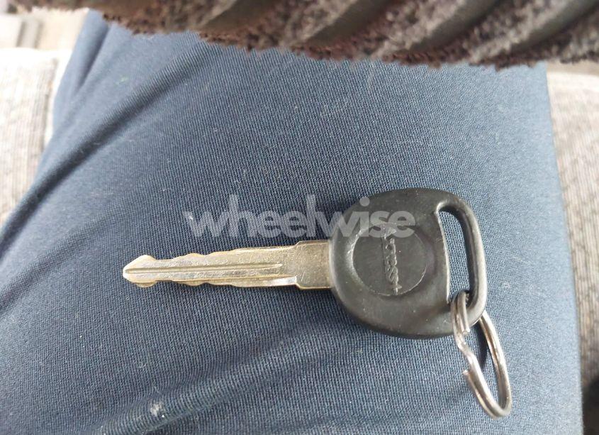 Photo 11 of 2000 Gmc Sonoma SLS (VIN 1GTCS19W6Y8131175)