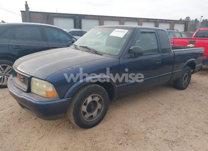 Photo 2 of 2000 Gmc Sonoma SLS (VIN 1GTCS19W6Y8131175)