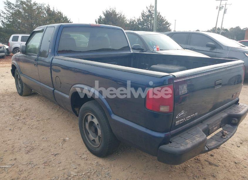 Photo 3 of 2000 Gmc Sonoma SLS (VIN 1GTCS19W6Y8131175)