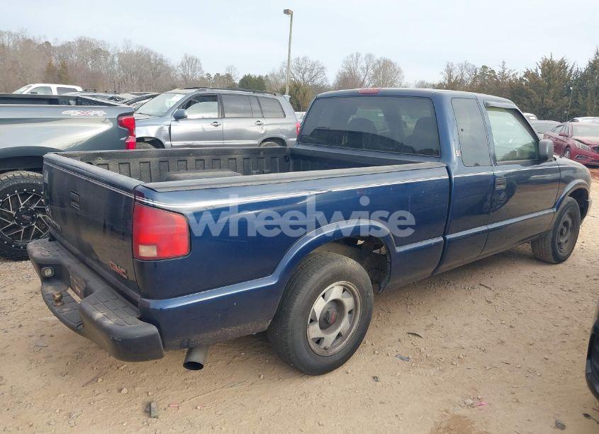Photo 4 of 2000 Gmc Sonoma SLS (VIN 1GTCS19W6Y8131175)