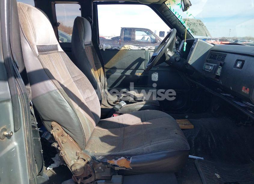 Photo 5 of 1992 Gmc Sonoma N/A (VIN 1GTCS19Z6N8526494)