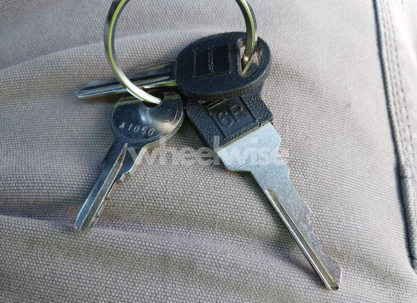 Photo 11 of 1990 Gmc Sierra C1500 (VIN 1GTDC14H0LE546979)