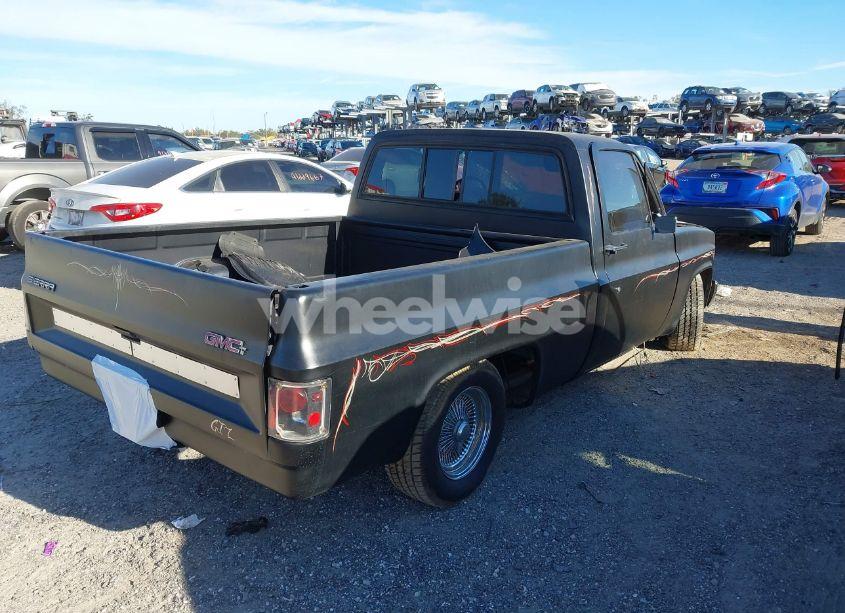 Photo 4 of 1984 Gmc C1500 (VIN 1GTDC14H9EF712316)