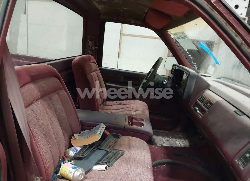 Photo 5 of 1988 Gmc Gmt-400 C1500 (VIN 1GTDC14K0JZ563542)