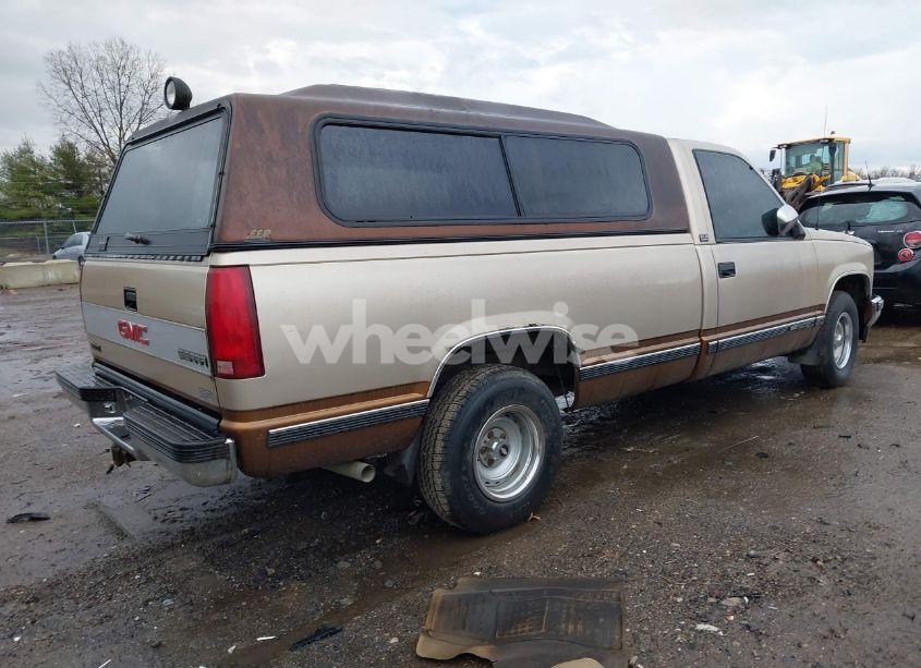 Photo 4 of 1989 Gmc Sierra C1500 (VIN 1GTDC14K1KE521423)