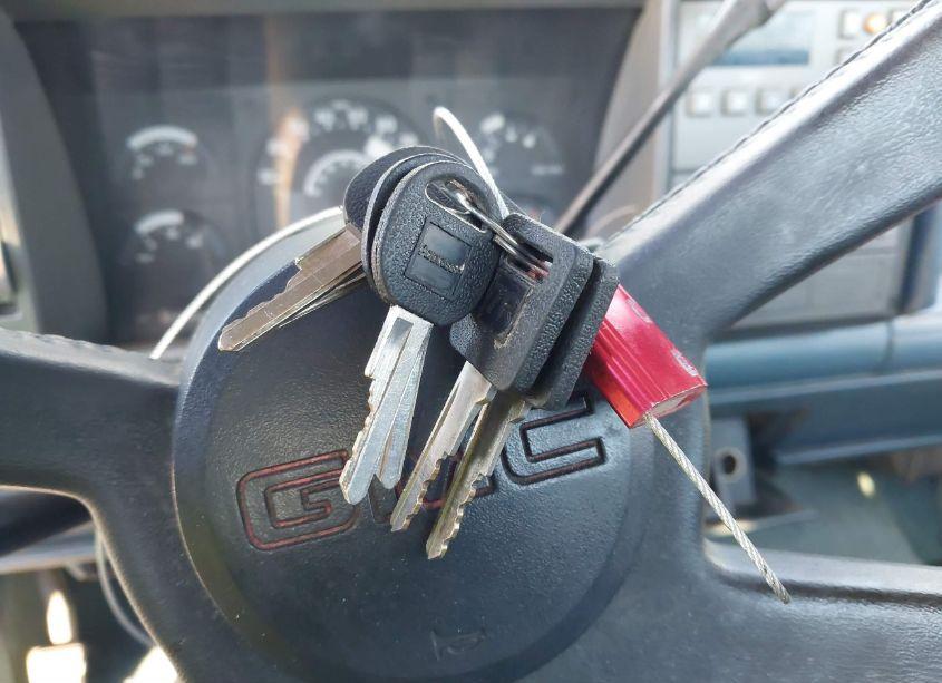 Photo 11 of 1990 Gmc Sierra C1500 (VIN 1GTDC14K3LE550472)