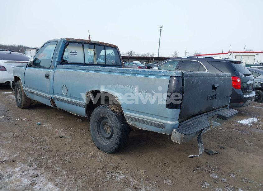Photo 3 of 1991 Gmc Sierra C1500 (VIN 1GTDC14K3ME502505)