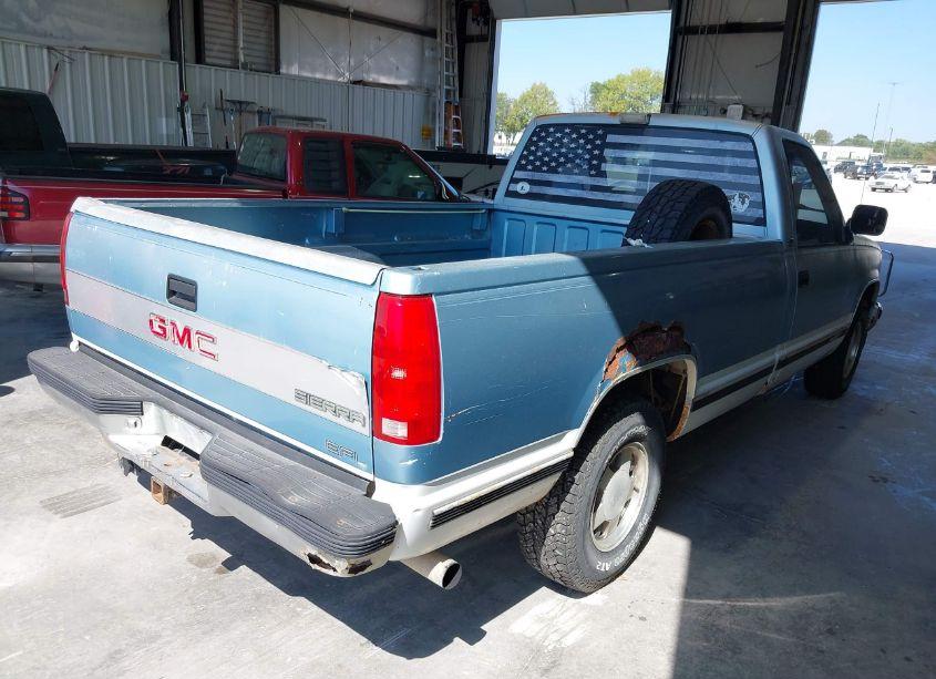 Photo 4 of 1990 Gmc Sierra C1500 (VIN 1GTDC14K6LE515215)