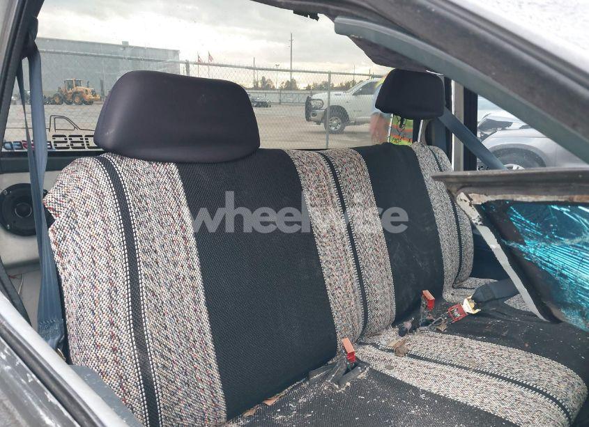 Photo 8 of 1994 Gmc Sierra C1500 (VIN 1GTDC14Z4RZ569790)