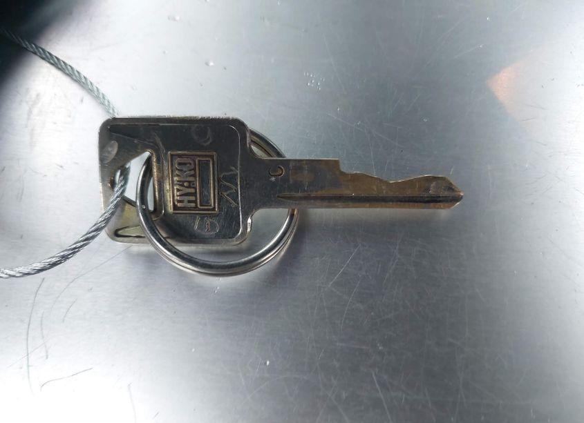 Photo 11 of 1990 Gmc Sierra C1500 (VIN 1GTDC14Z6LE554156)