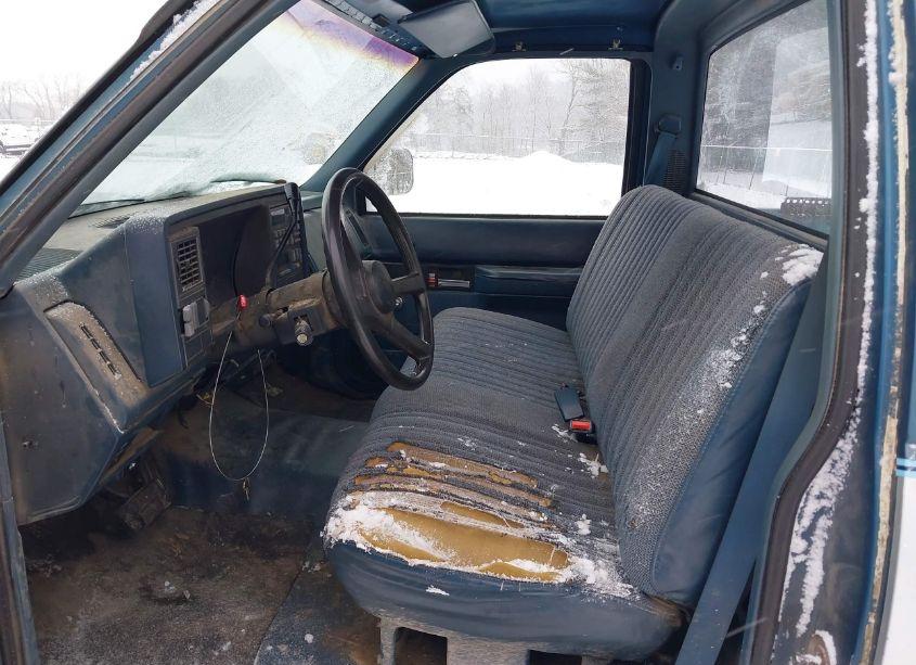 Photo 5 of 1990 Gmc Sierra C1500 (VIN 1GTDC14Z6LE554156)