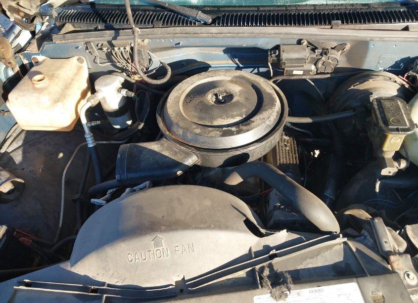 Photo 10 of 1992 Gmc Sierra C1500 (VIN 1GTDC14Z8NZ513121)