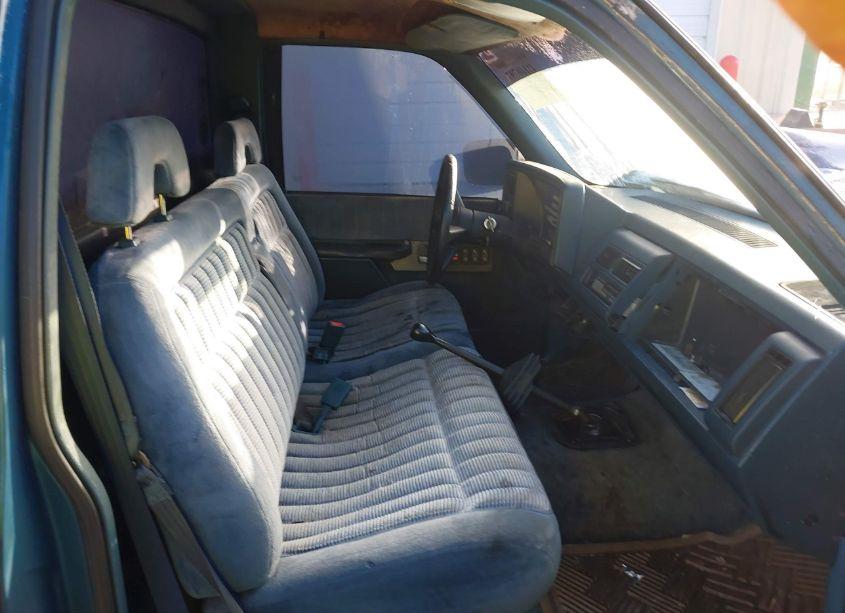 Photo 5 of 1992 Gmc Sierra C1500 (VIN 1GTDC14Z8NZ513121)