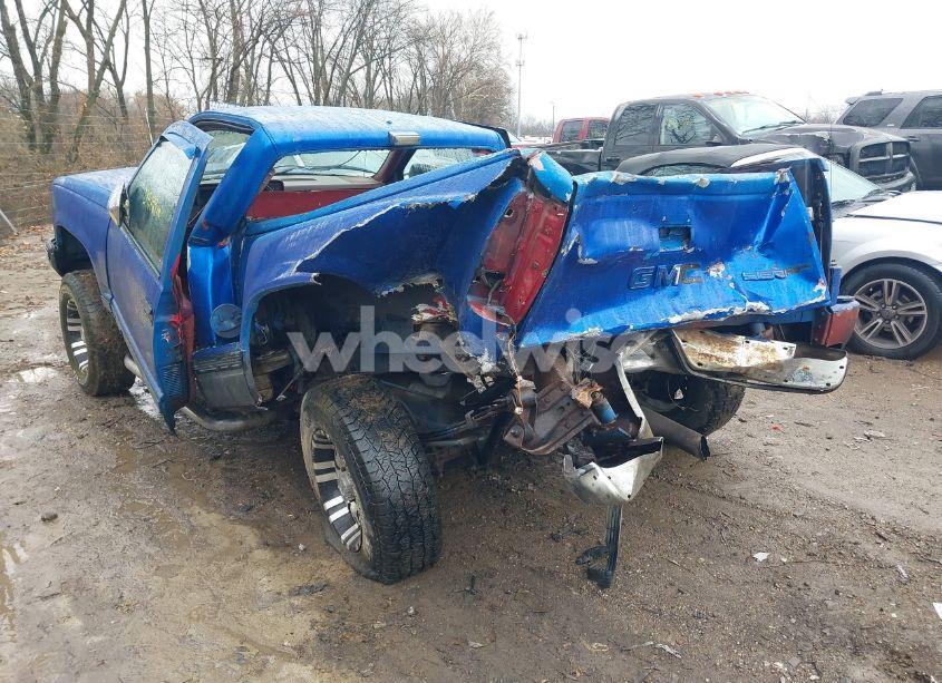 Photo 3 of 1990 Gmc Sierra K1500 (VIN 1GTDK14K1LZ520477)