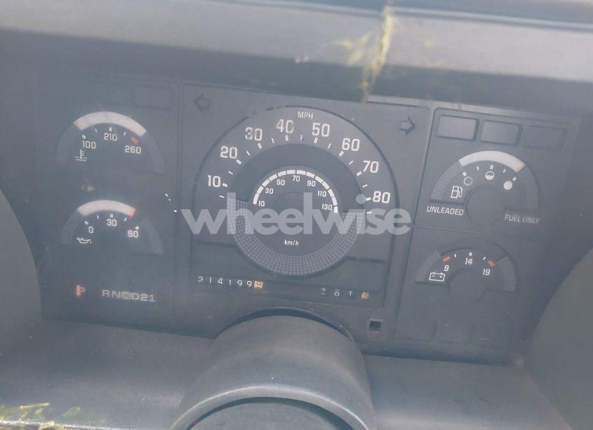 Photo 7 of 1990 Gmc Sierra K1500 (VIN 1GTDK14K1LZ520477)