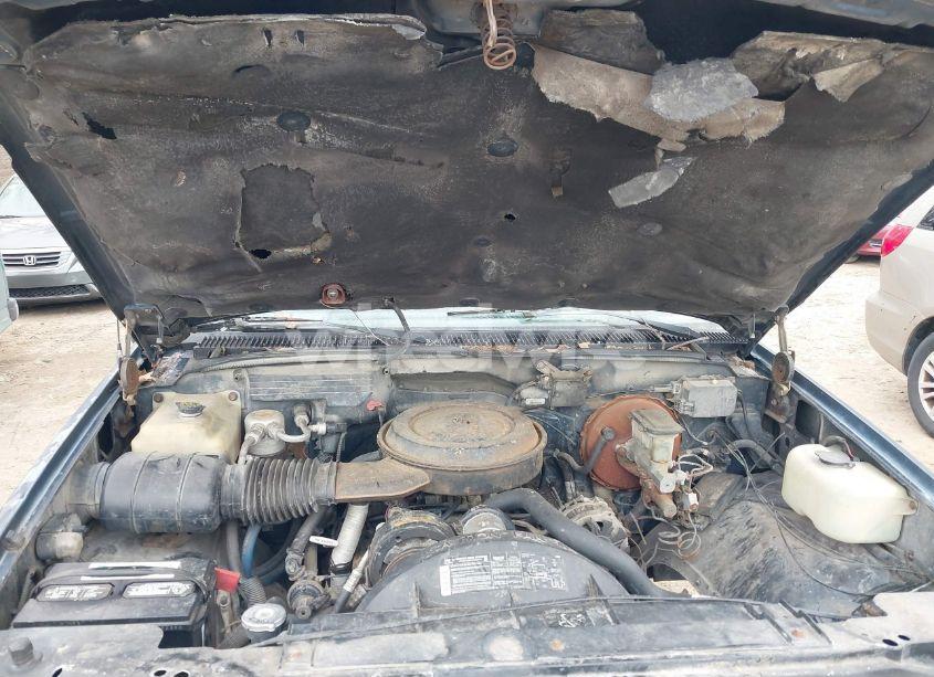 Photo 10 of 1988 Gmc Gmt-400 K1500 (VIN 1GTDK14K6JZ518298)