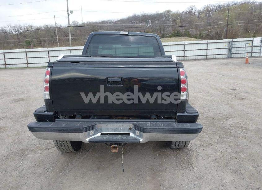 Photo 16 of 1988 Gmc Gmt-400 K1500 (VIN 1GTDK14K7JZ536955)