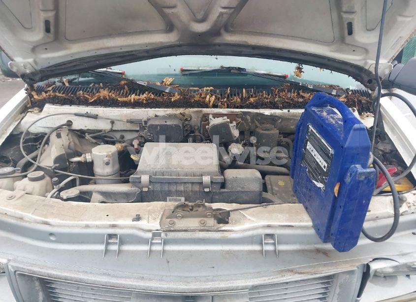 Photo 10 of 2003 Gmc Safari STANDARD (VIN 1GTDM19X73B516845)