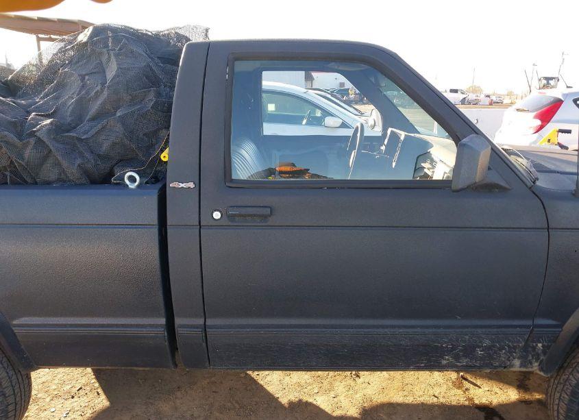 Photo 13 of 1988 Gmc S TRUCK S15 (VIN 1GTDT14ZXJ8527392)