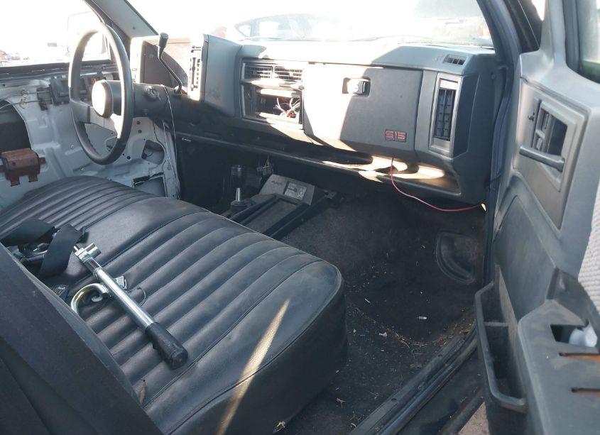 Photo 5 of 1988 Gmc S TRUCK S15 (VIN 1GTDT14ZXJ8527392)