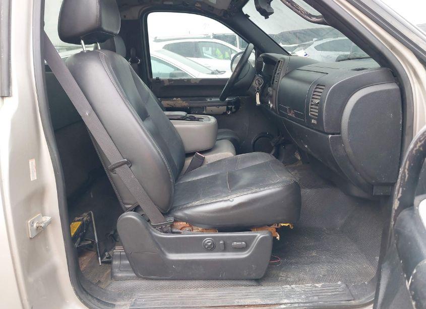 Photo 5 of 2009 Gmc Sierra 1500 WORK TRUCK (VIN 1GTEC14C79Z102749)