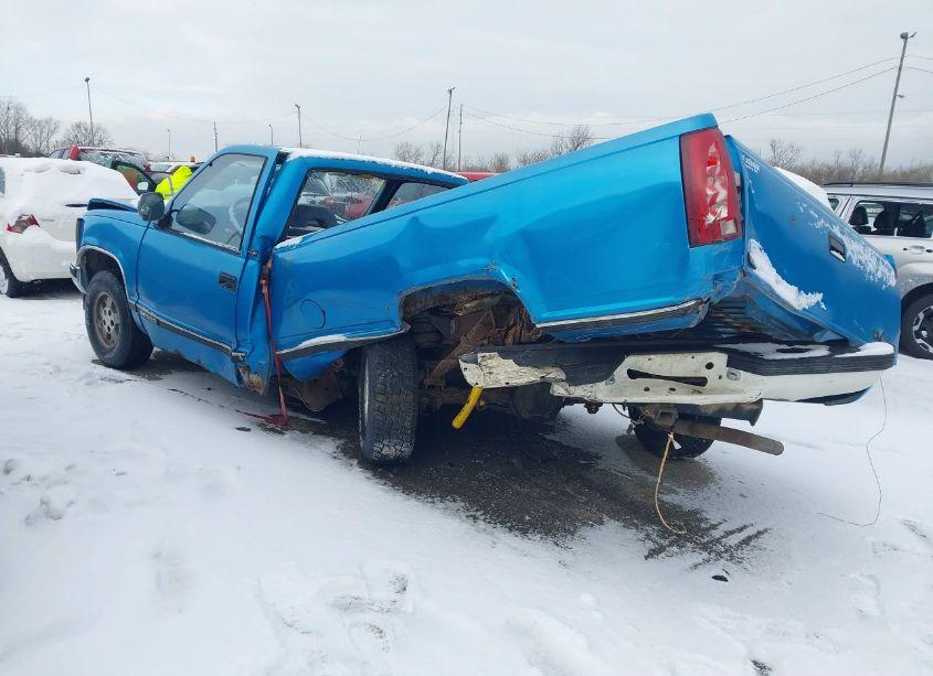 Photo 3 of 1992 Gmc Sierra C1500 (VIN 1GTEC14K1NE529790)
