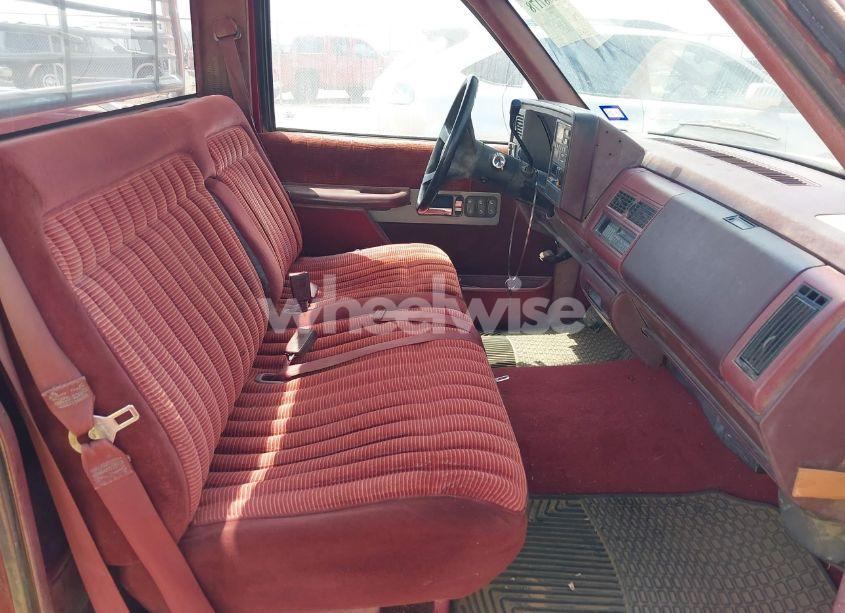 Photo 5 of 1991 Gmc Sierra C1500 (VIN 1GTEC14K8ME500267)