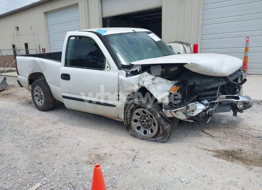 2007 Gmc Sierra 1500 CLASSIC SL (VIN 1GTEC14V17Z151797) main photo