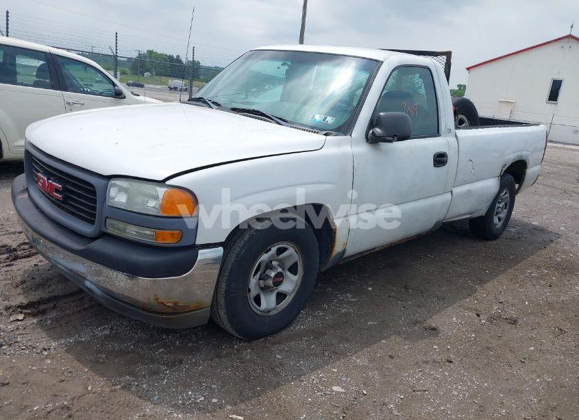 Photo 2 of 2001 Gmc Sierra 1500 SL (VIN 1GTEC14V31Z250547)