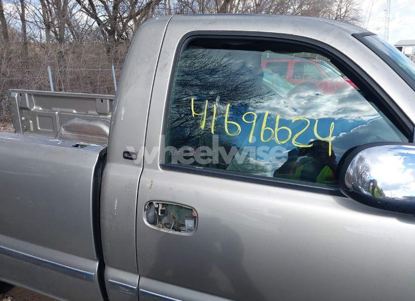 Photo 12 of 2002 Gmc Sierra 1500 SLE (VIN 1GTEC14V32Z334899)