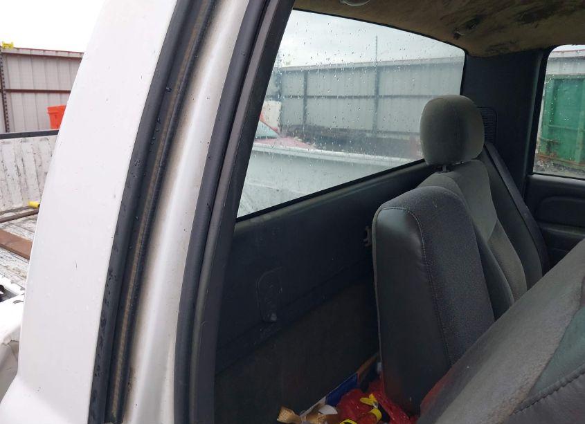 Photo 8 of 2004 Gmc Sierra 1500 WORK TRUCK (VIN 1GTEC14V34E196386)