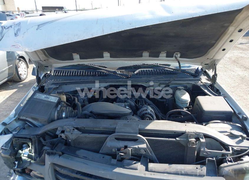 Photo 10 of 2003 Gmc Sierra 1500 WORK TRUCK (VIN 1GTEC14V63Z900216)