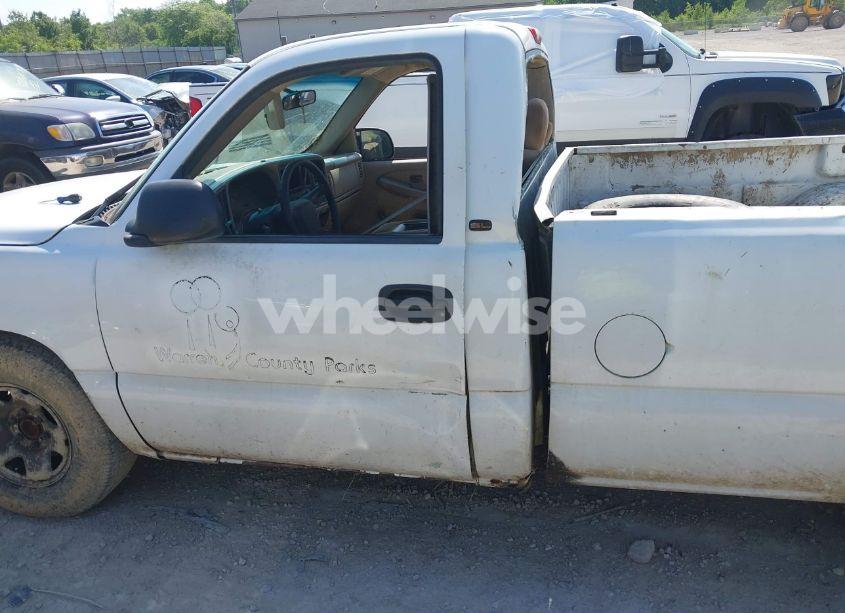 Photo 14 of 2001 Gmc Sierra 1500 SL (VIN 1GTEC14W01Z226330)