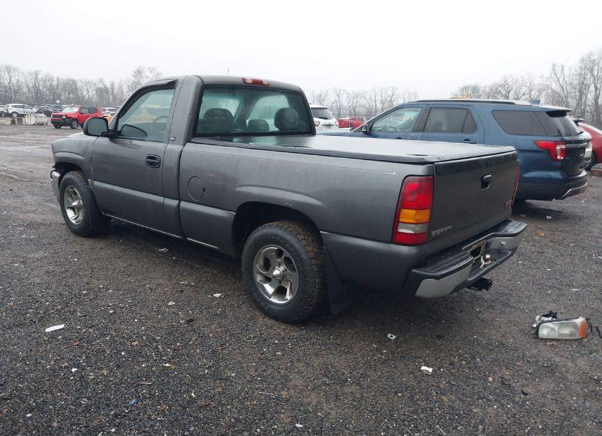 Photo 3 of 2001 Gmc Sierra 1500 SL (VIN 1GTEC14W21Z267591)
