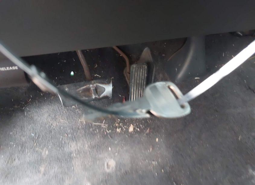 Photo 11 of 2002 Gmc Sierra 1500 SL (VIN 1GTEC14W52Z294933)